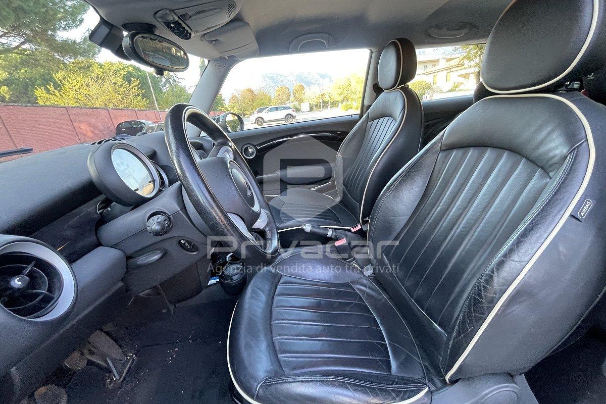 MINI Mini 1.6 16V Cooper
