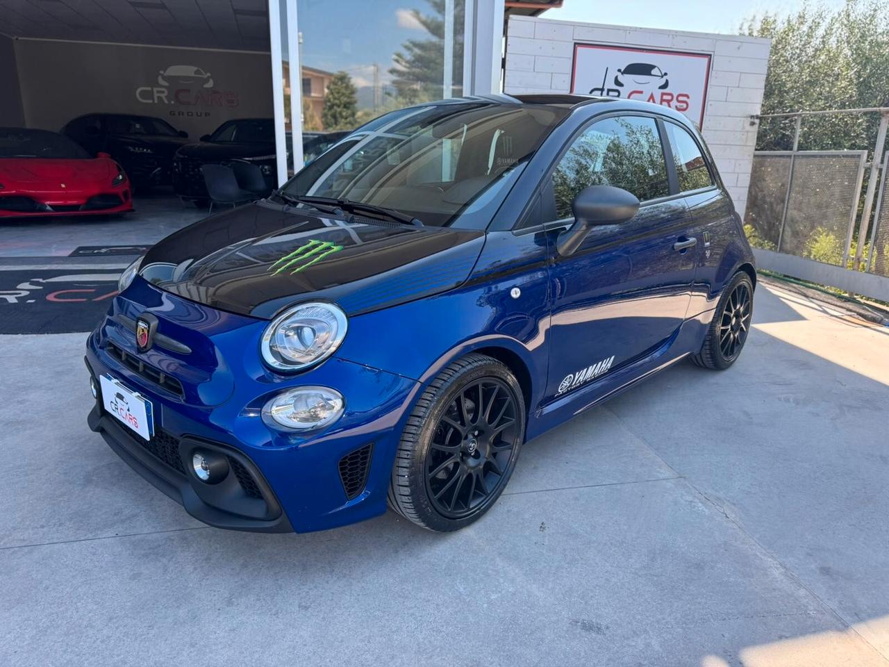 Abarth 595 1.4 Turbo T-Jet 165 CV Monster Energy Yamaha