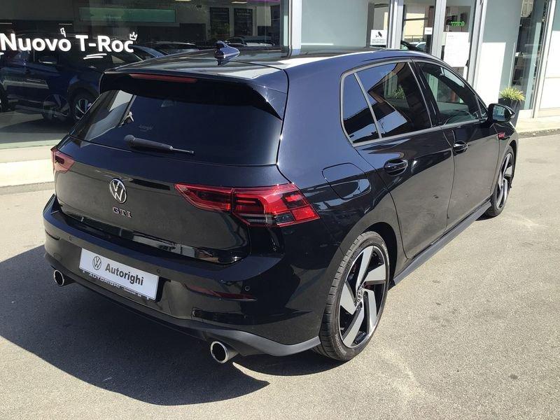 Volkswagen Golf GTI 2.0 TSI GTI
