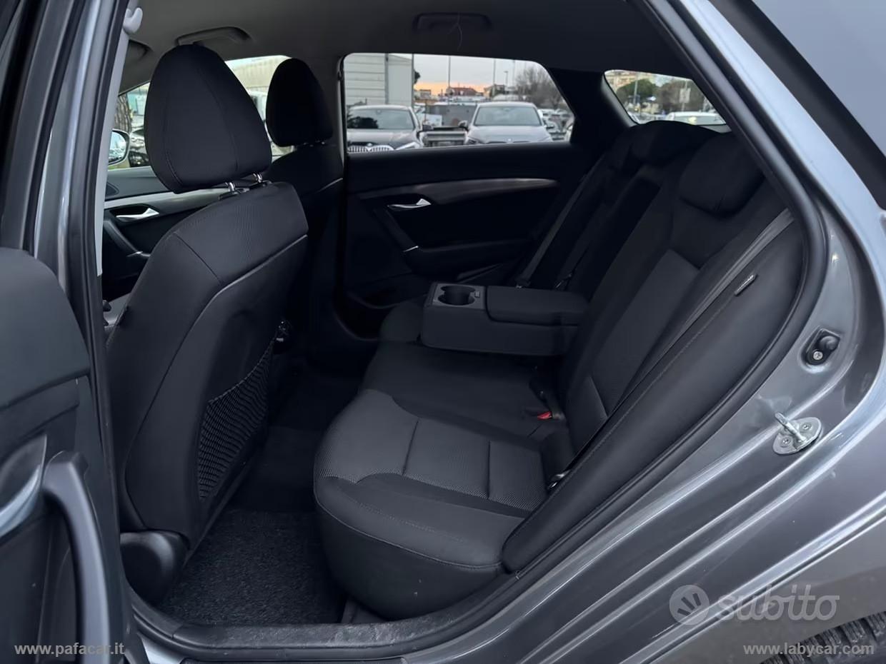 HYUNDAI i40 Wagon 1.7 CRDi 141 CV 7DCT Style