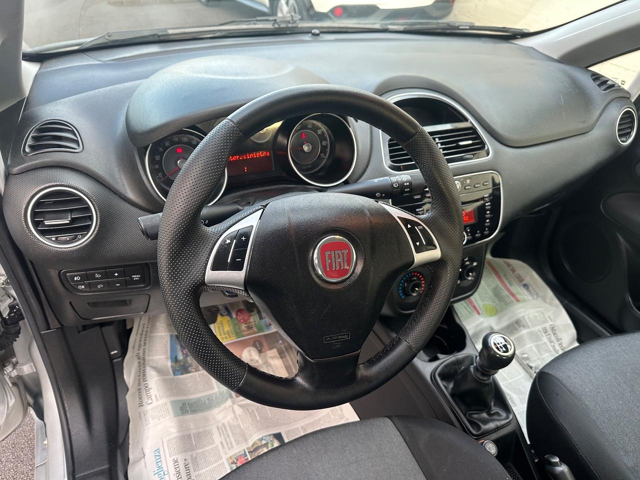 Fiat Punto 1.2benzina 5porte - 27/12/2013