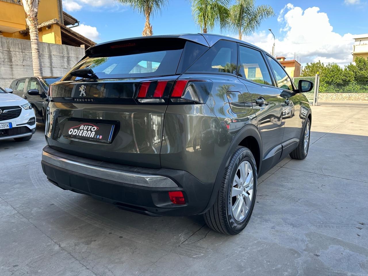 Peugeot 3008 BlueHDi 130 S&S Business