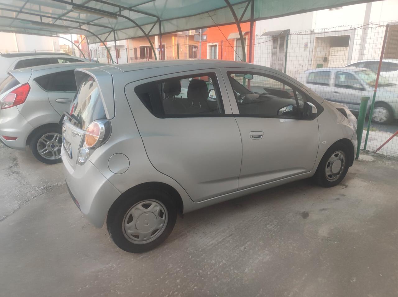 Chevrolet Spark 1.2 LT GPL Eco Logic