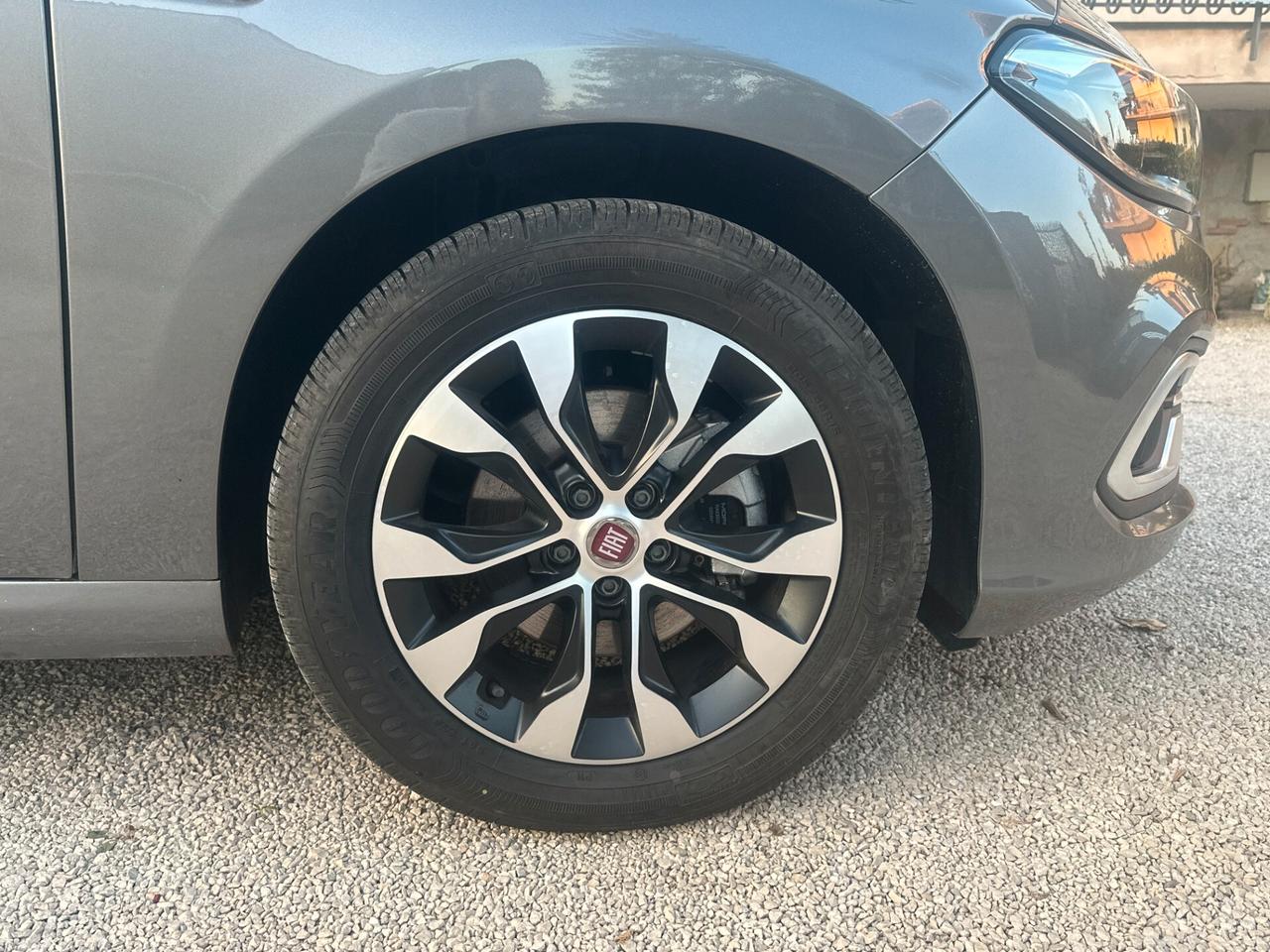 Fiat Tipo 1.6 RESTYLING 5 porte 2023