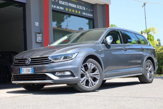 VOLKSWAGEN Passat Alltrack 2.0 BiTDI 240CV 4MOTION DSG Executive LED Pelle E6