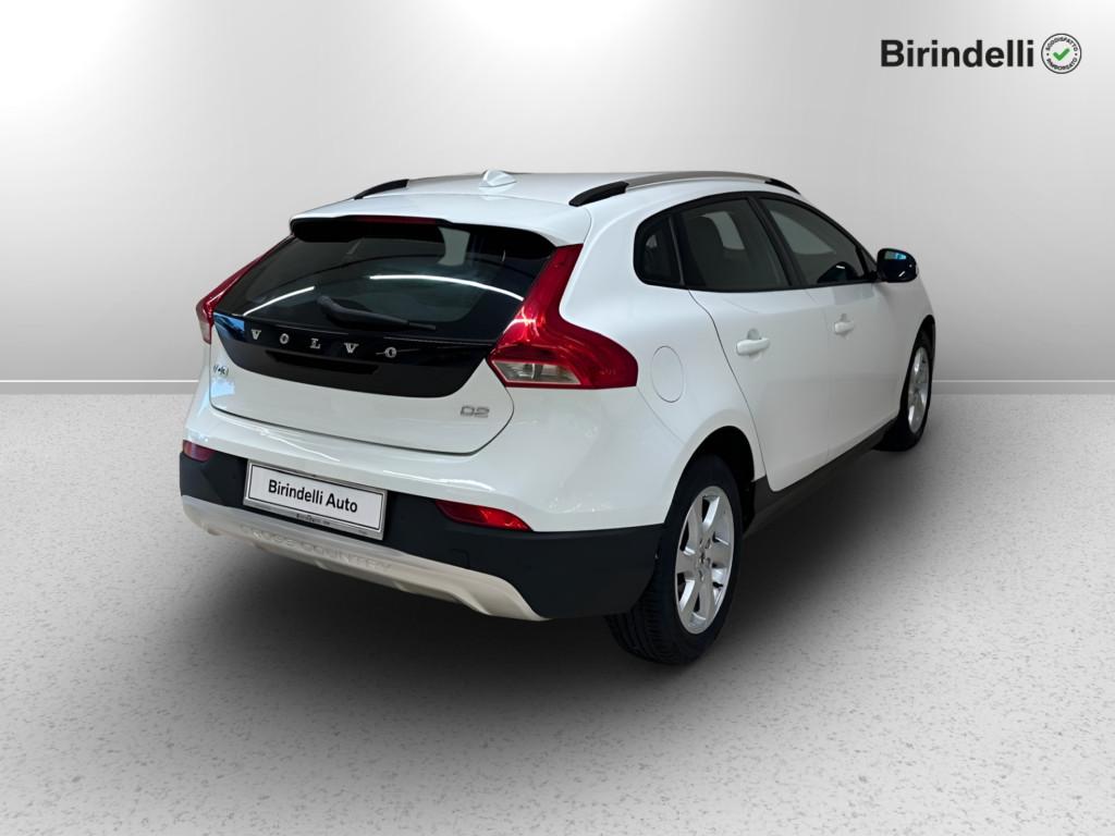 VOLVO V40 CC (2012-2020) - V40 Cross Country D2 Momentum