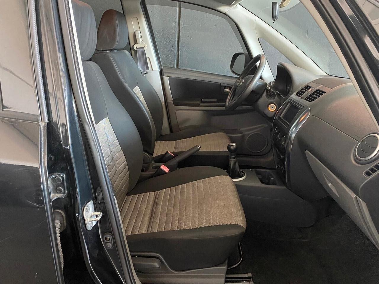 Suzuki SX4