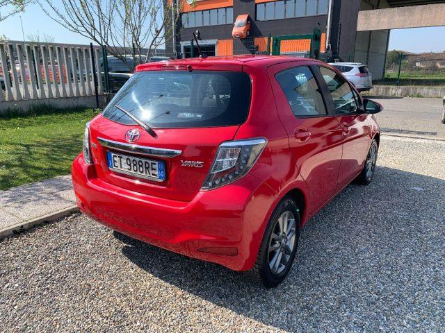 TOYOTA Yaris 1.0 5 porte Lounge
