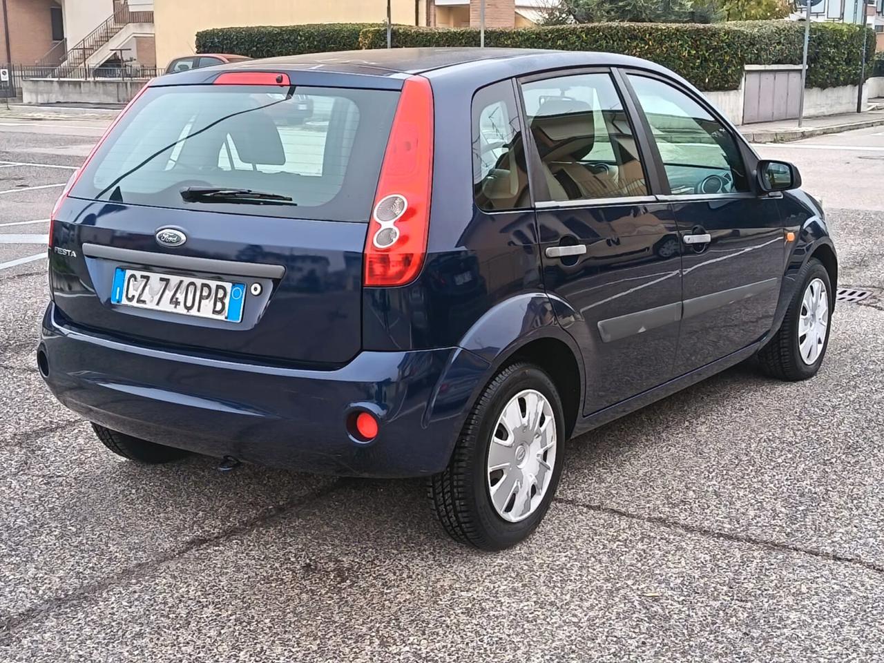 Ford Fiesta 1.2 16V 5p. Ghia NEOPATENTATI KM ORIGINALI EURO4