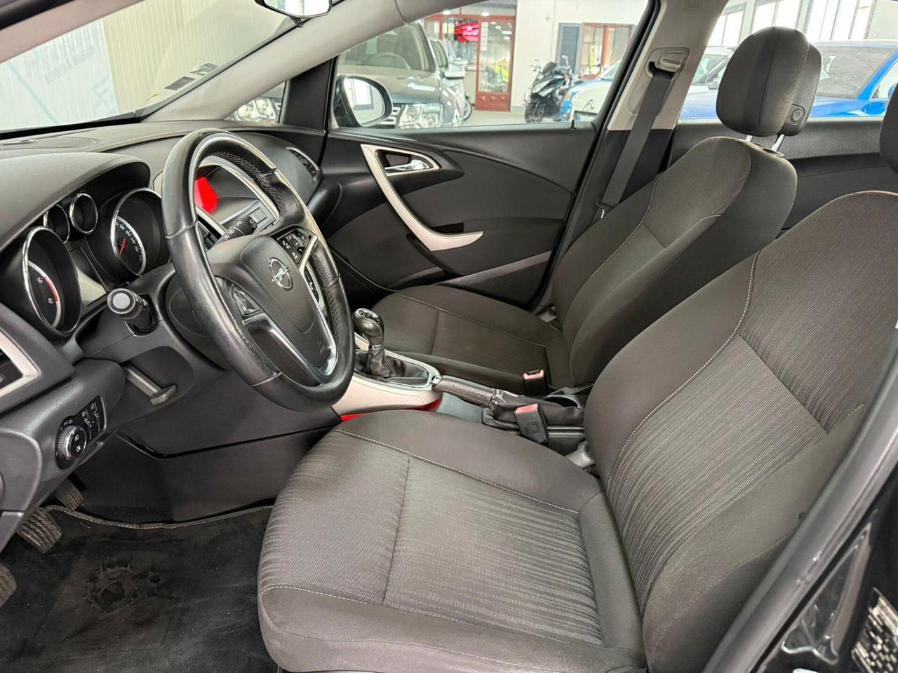 Opel Astra 1.7 Cdti 110cv 5 porte Cosmo