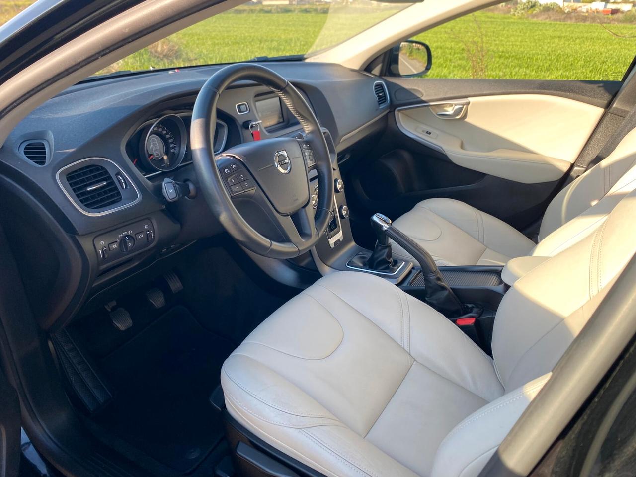 Volvo V40 D2 Plus