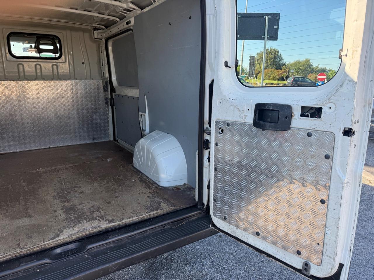 Peugeot Boxer 2.2 Diesel 120 CV