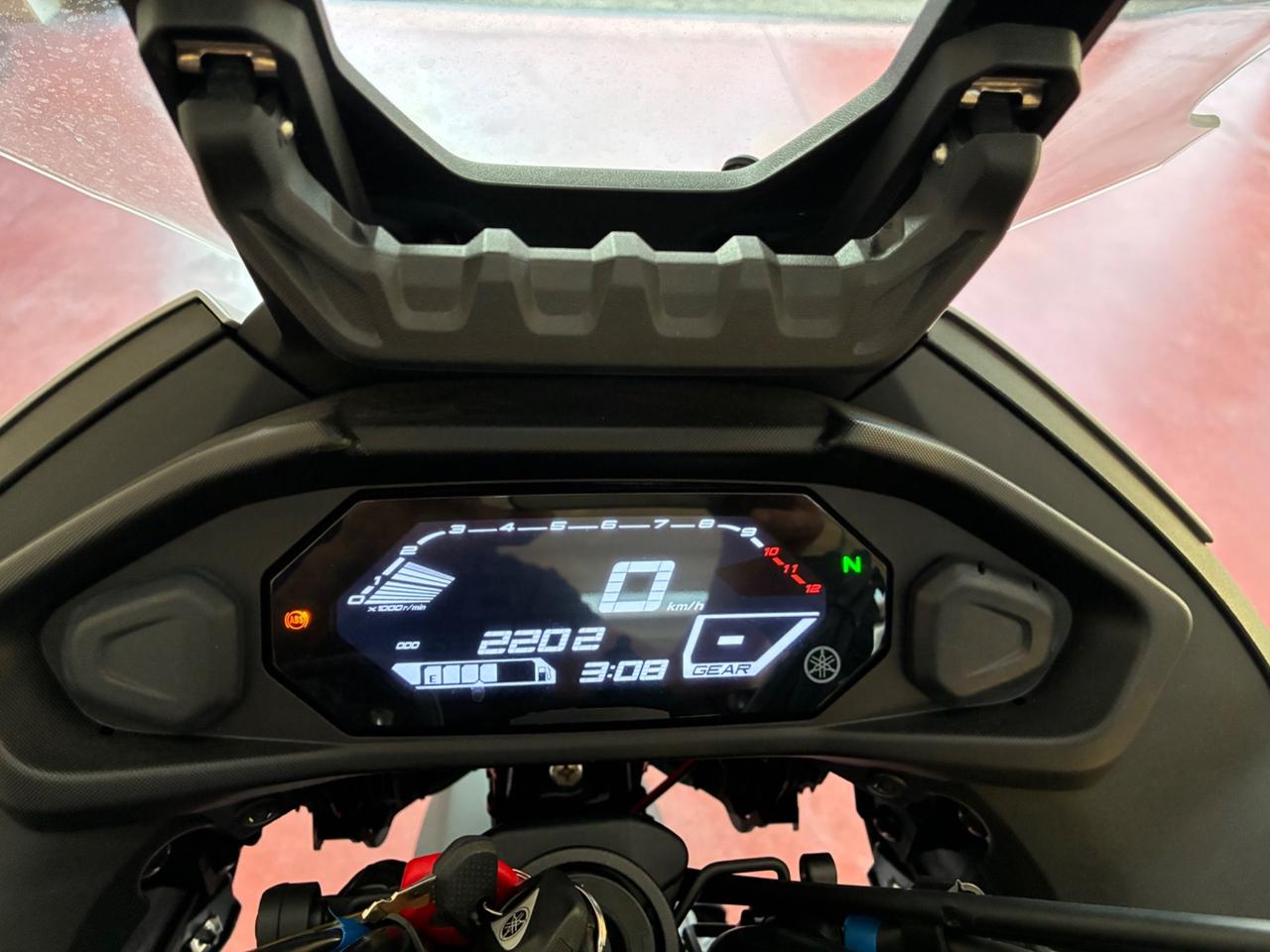 Yamaha Tracer 700 Icon grey