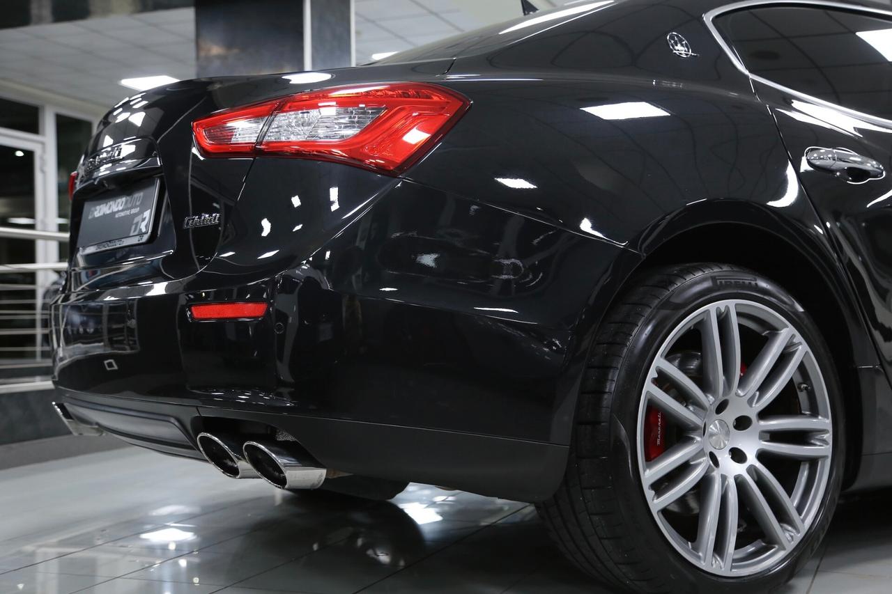 Maserati Ghibili V6 250cv Diesel auto