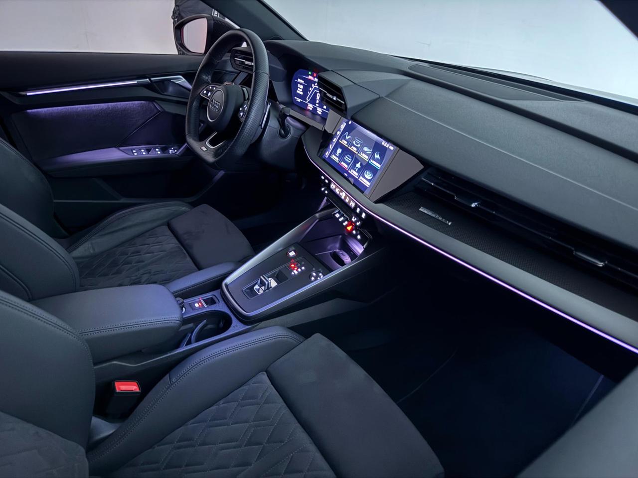 Audi RS3 Sedan 2.5 tfsi quattro s-tronic