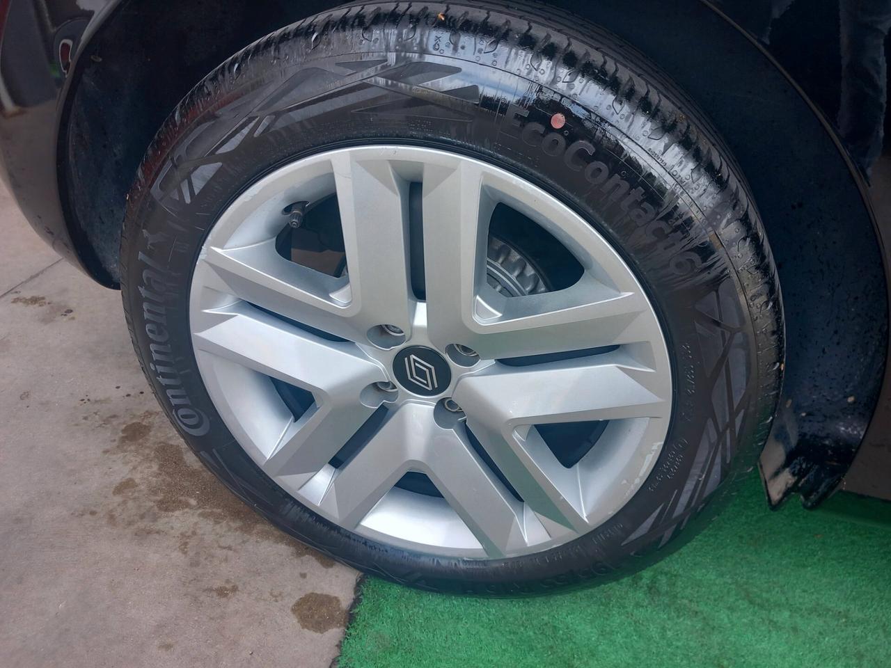 Renault Clio TCe 100 CV GPL 5 porte EVOLUSCION KM 15800 RETROCAMERA SENSORI MONITOR GARANZIA