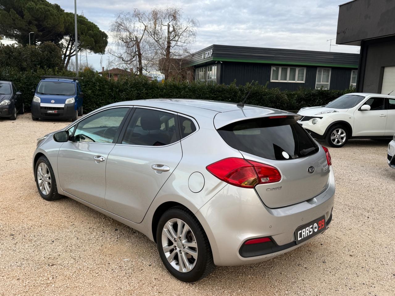 Kia Ceed cee'd 1.6 CRDi 110 CV 5 porte Cool
