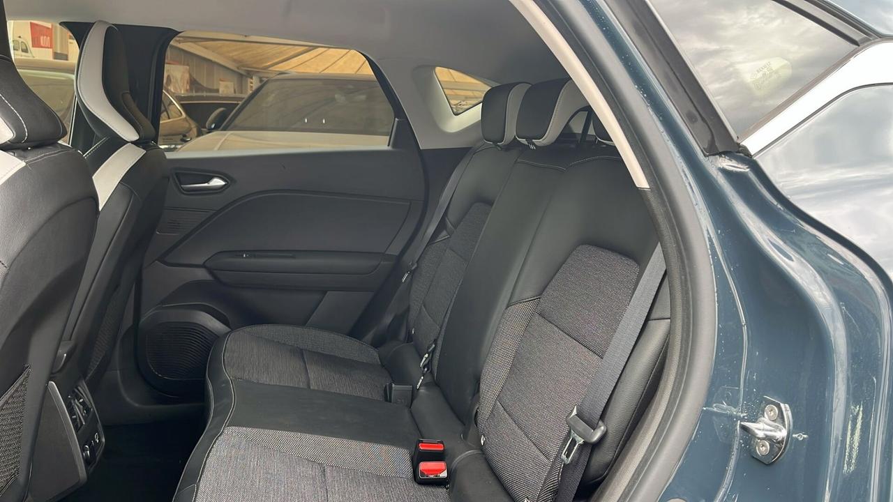 Renault Captur Full Hybrid E-Tech 145 CV Intens