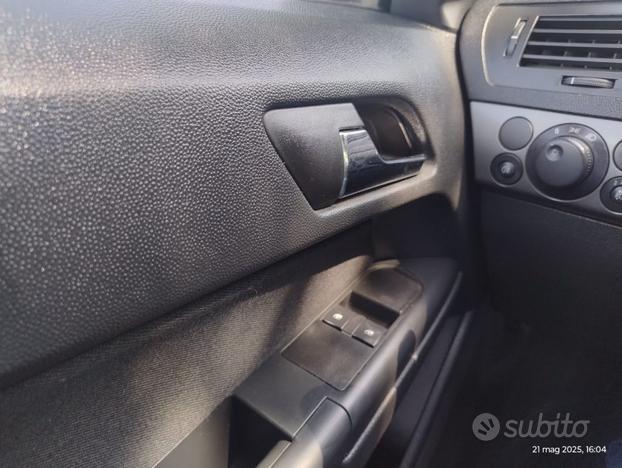 OPEL Astra 1.7 CDTI SW Enjoy - Ok neopat. - 1 pr