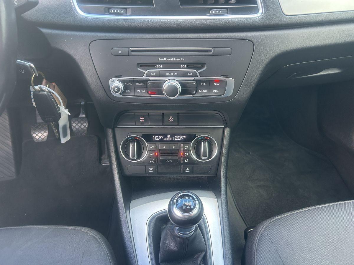 AUDI - Q3 - 2.0 TDI 120 CV Sport