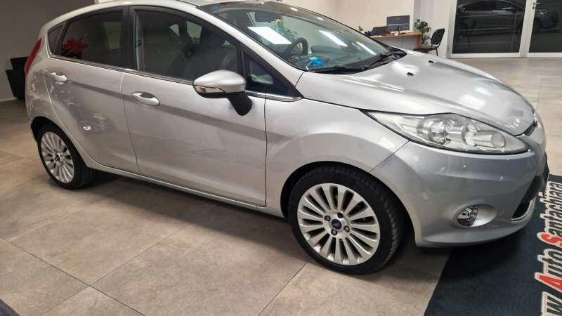 Ford Fiesta 1.2 82 CV Titanium