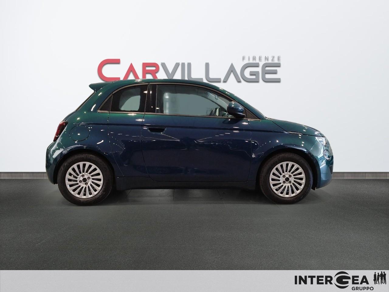FIAT 500e 3+1 42 kWh