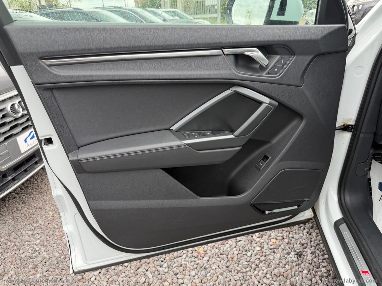 AUDI Q3 SPORTBACK 2.0TDI S-LINE LED RETROCAMERA 360 SONOS