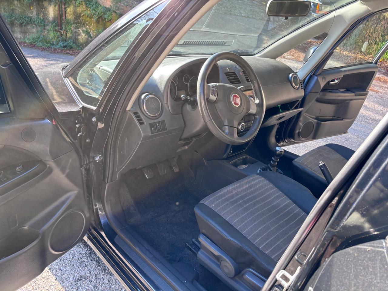 Fiat Sedici 2.0 MJT 16V DPF 4x4 Emotion