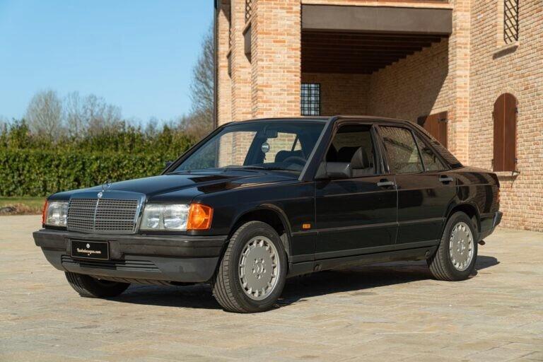Mercedes-benz 190 E - MER00293