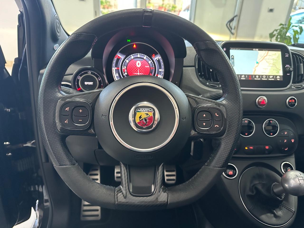 Abarth 595 C 1.4 Turbo T-Jet 180 CV Competizione