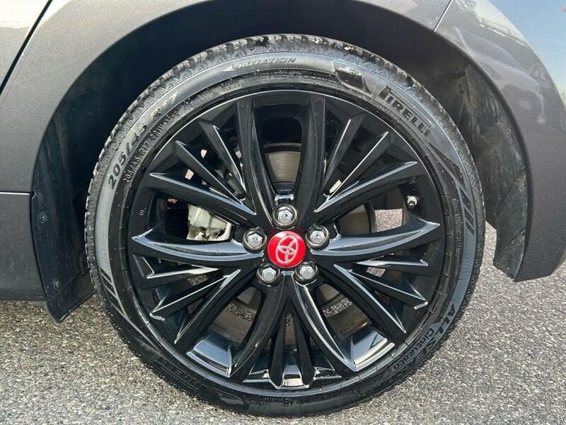 Toyota Yaris Hybrid Energy MY21