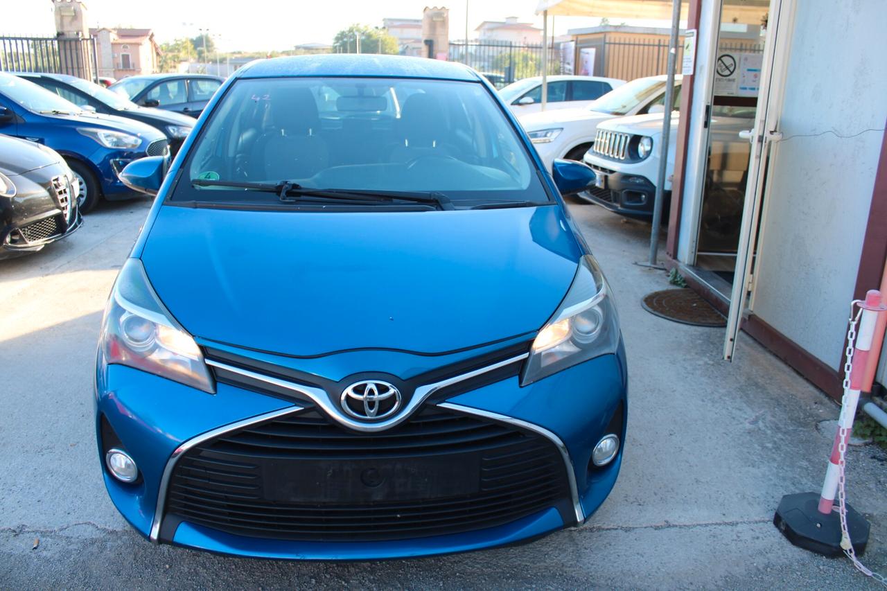 Toyota Yaris 1.4 D-4D 5 porte Lounge