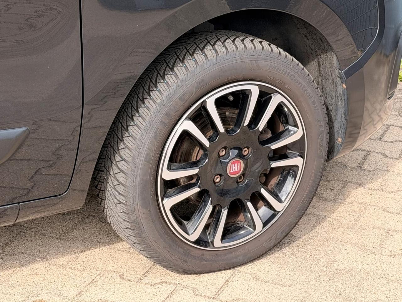 Fiat Qubo 1.4 8V 77 CV Lounge Gancio Traino Unico Proprietario