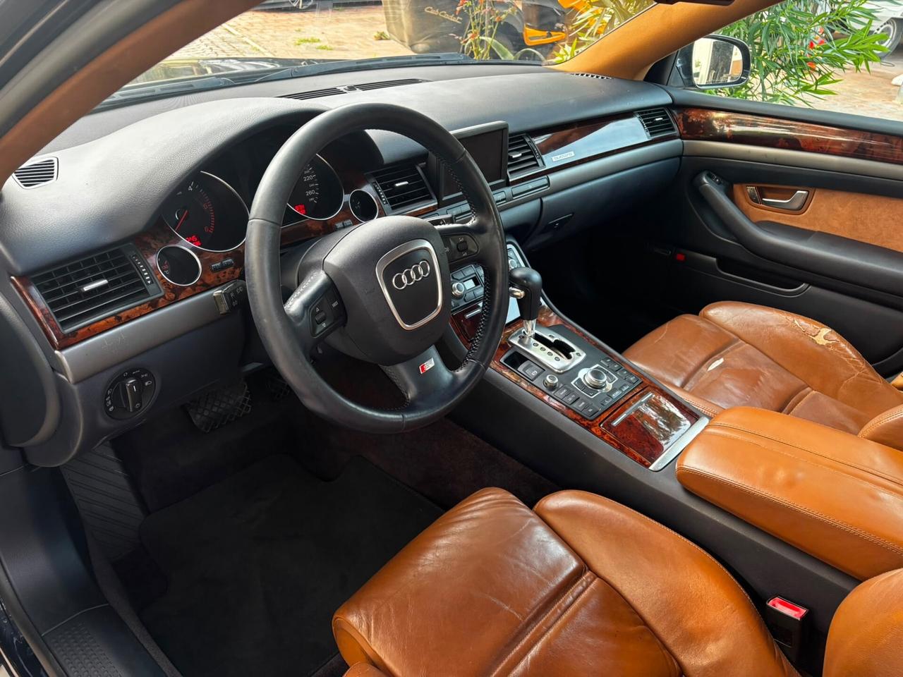 Audi A8 4.2 V8 TDI F.AP. quattro tiptronic SLINE PERMUTABILE