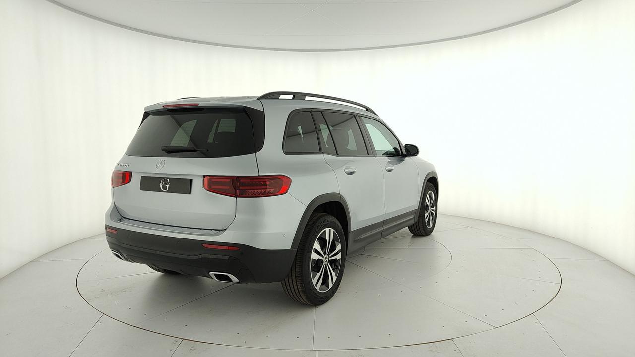 Mercedes-Benz GLB 200 d