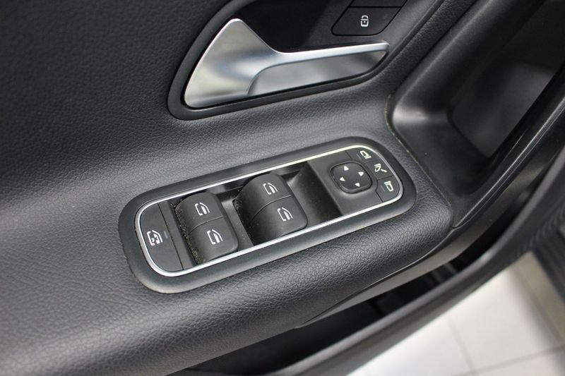 Mercedes-Benz Classe A A 180 d Automatic Business