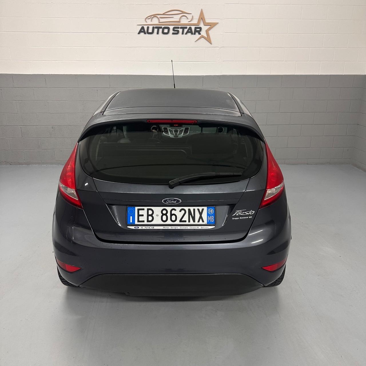 Ford Fiesta 1.2 82 CV 5 porte Titanium NEOPATENTATI
