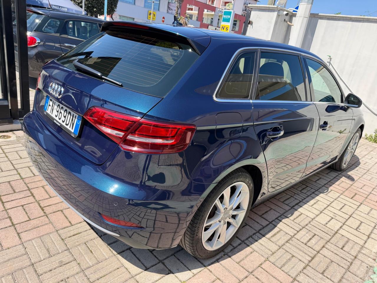 Audi A3 Sportback 1.6 TDI Sport - GARANZIA
