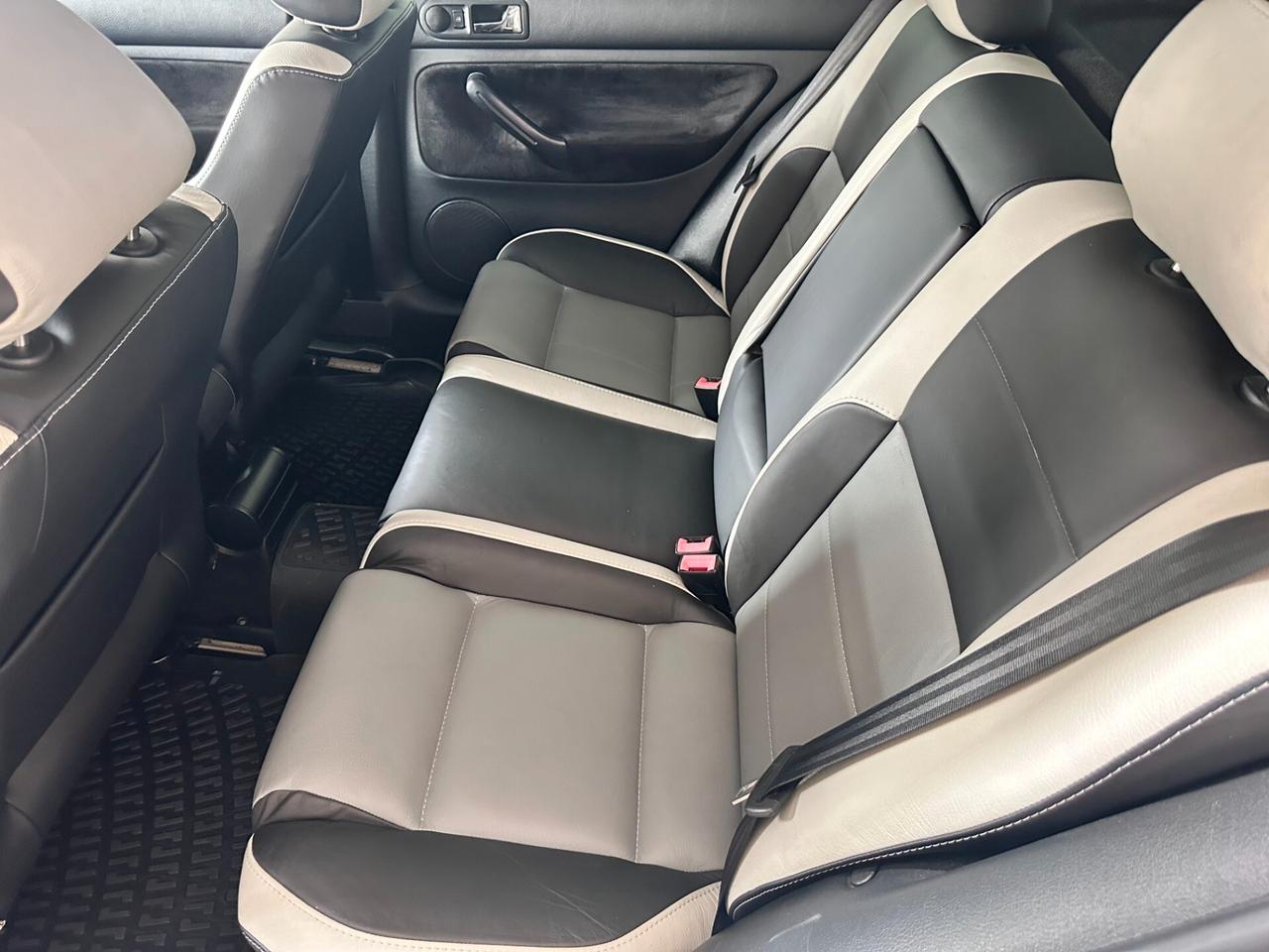 Volkswagen Golf 1.9 TDI 130cv - UNICA - DA VETRINA!!!