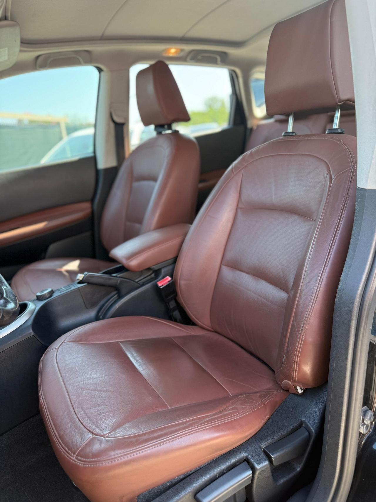 Nissan Qashqai 2.0 benz 4x4 km 83 mil anno 2008 gancio traino