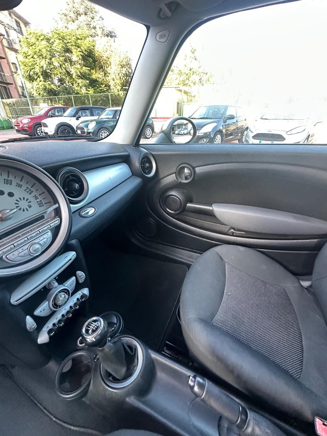 Mini 1.4 16V Ray