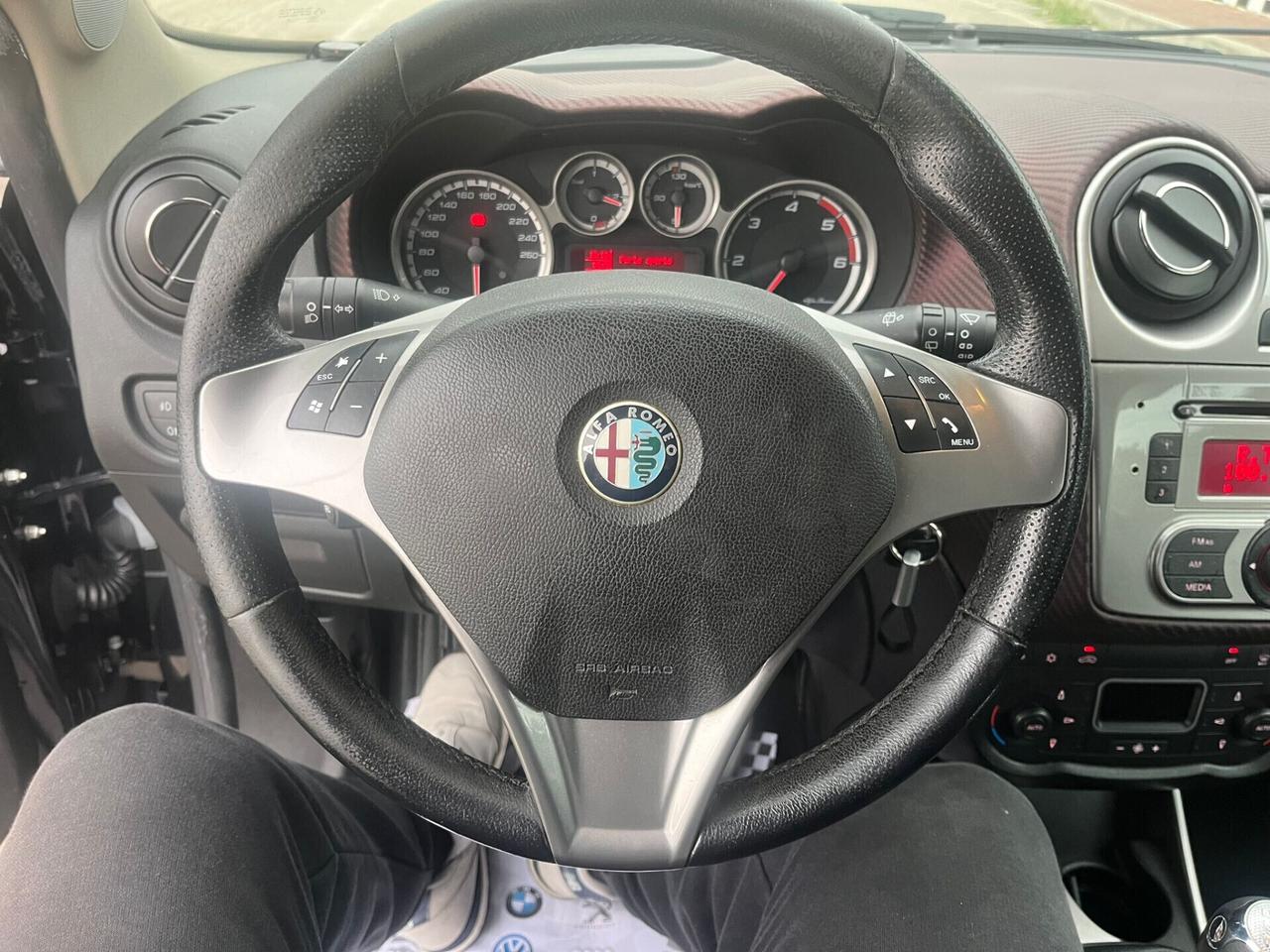Alfa Romeo MiTo 1.6 JTDDistinctive Sport Pack Unipro 2009