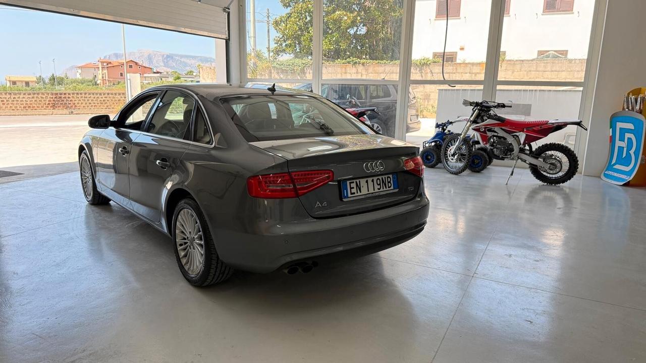 Audi A4 2.0 TDI 120 CV Berlina Advanced