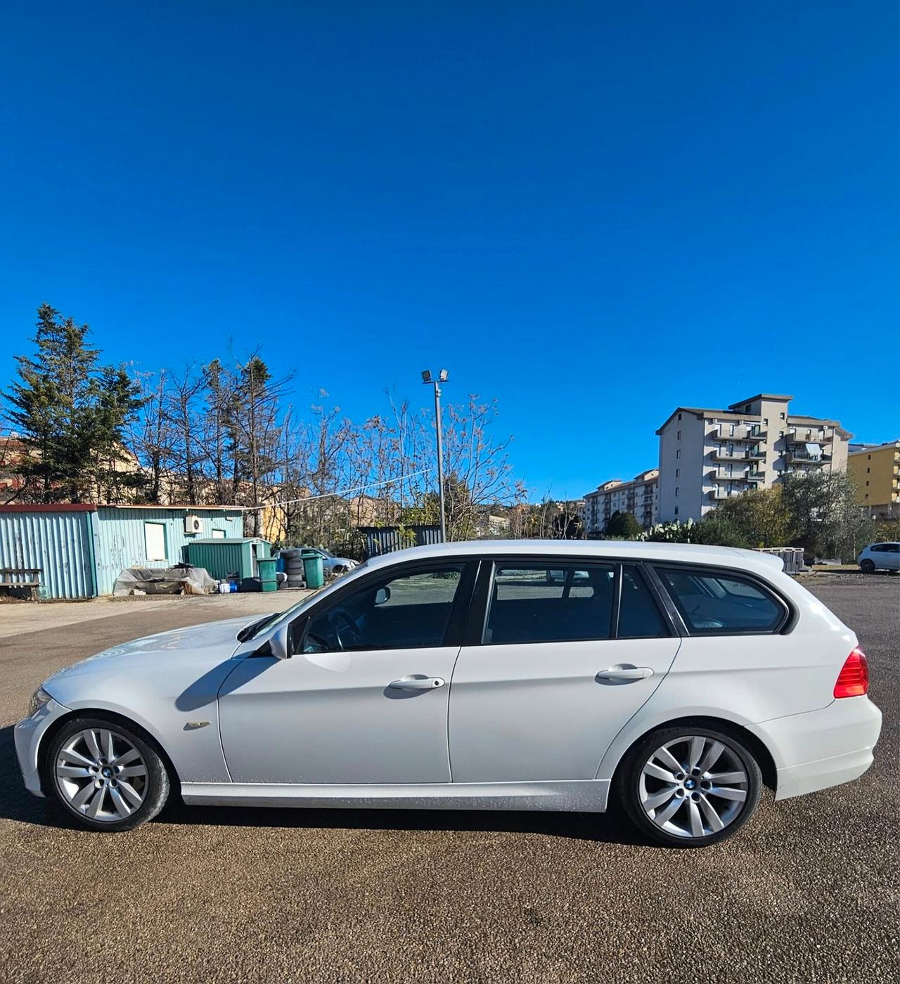 Bmw 320 320d cat Touring Futura