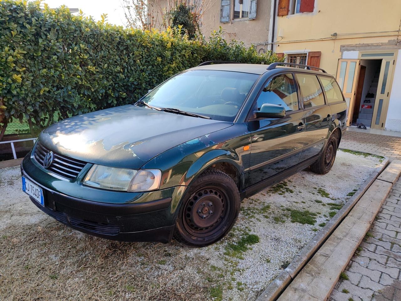 Volkswagen Passat 1.8 Benzina~GANCIO TRAINO