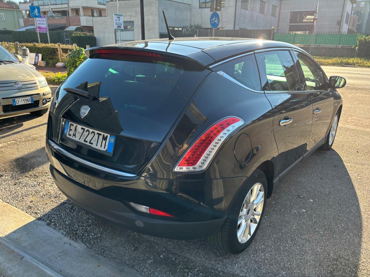 Lancia Delta 1.4 T-Jet 120 CV