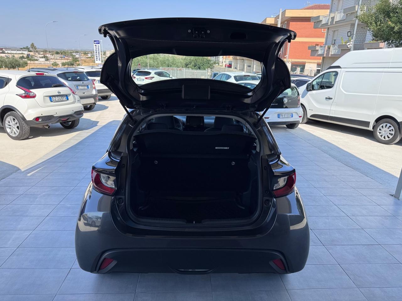 Toyota Yaris 1.0 5 porte Trend