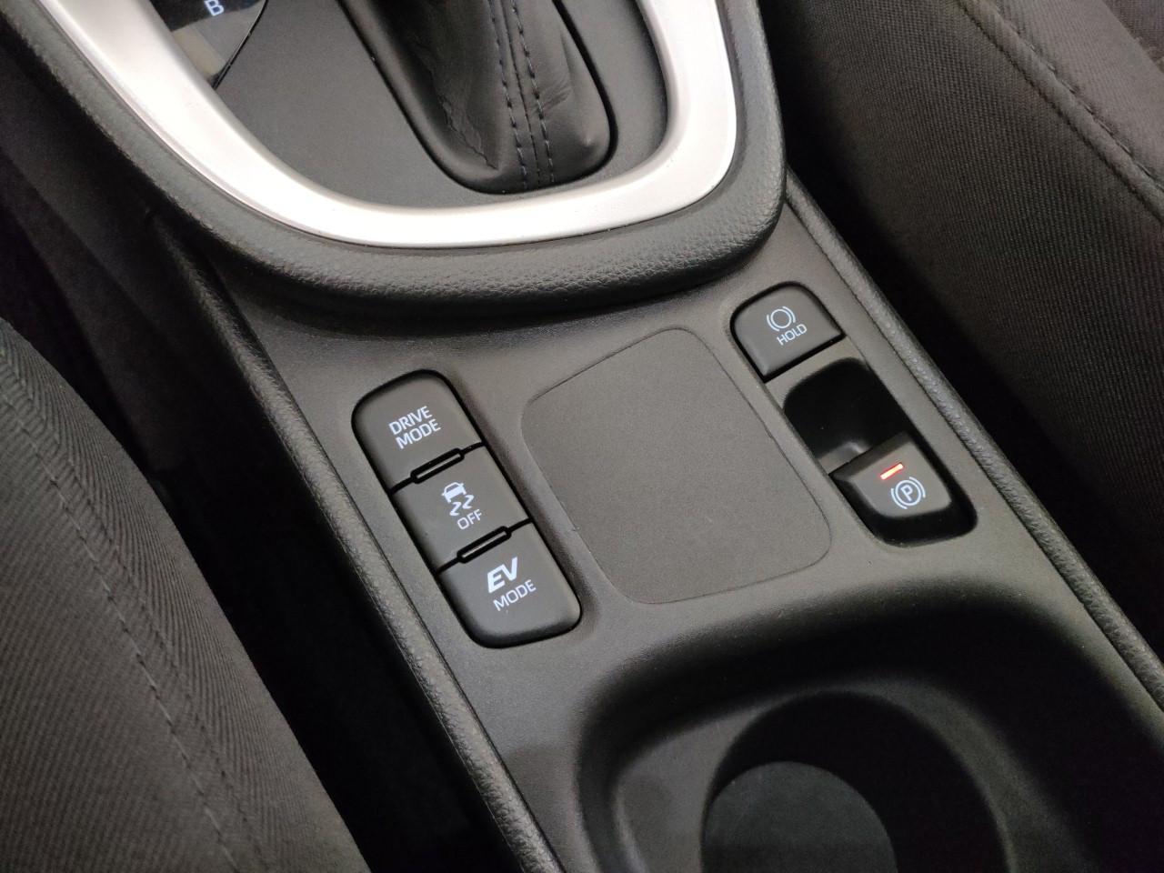 TOYOTA Yaris 1.5h Active