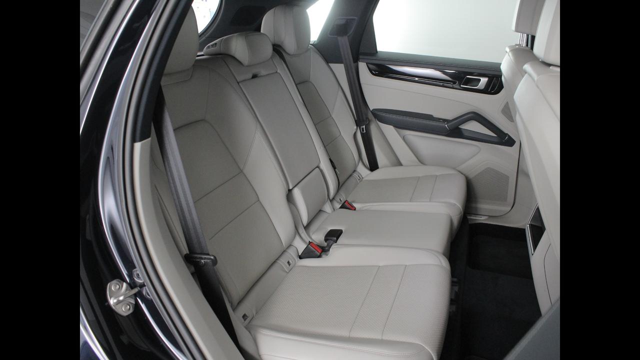 PORSCHE Cayenne III 2018 - Cayenne 3.0 tiptronic