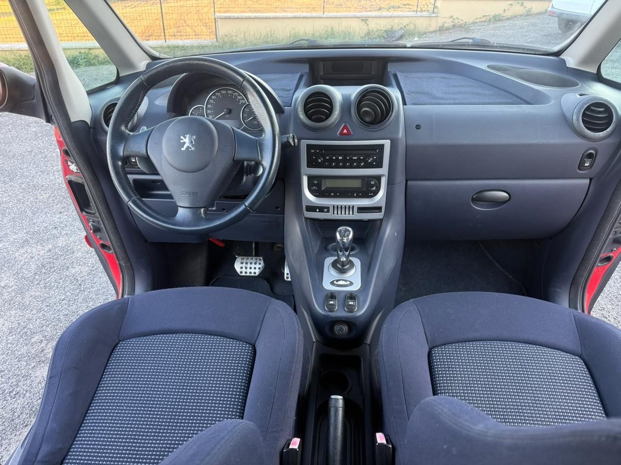 Peugeot 1007 1.4 Happy